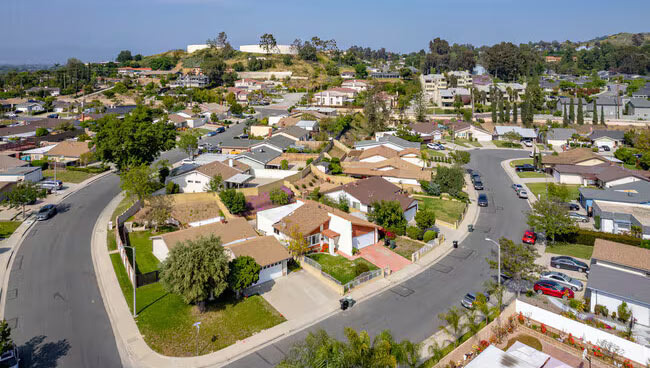 LA 근교에서 살기 편한 동네, 웨스트 코비나 핵심 정리 - West Covina - 1