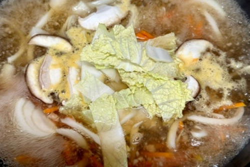 Move Over Jajangmyeon and Jjamppong, If You're a Man, Try This ‘Ulmyeon’ Recipe! - Fairfax - 3