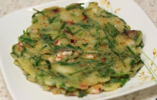 Easy Pancakes to Make on a Chilly Day: Squid and Chive Pancakes - Fairfax - 1