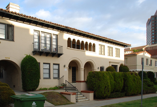 Why Rent in LA's Koreatown Remains High Despite Population Decline - Los Angeles - 2