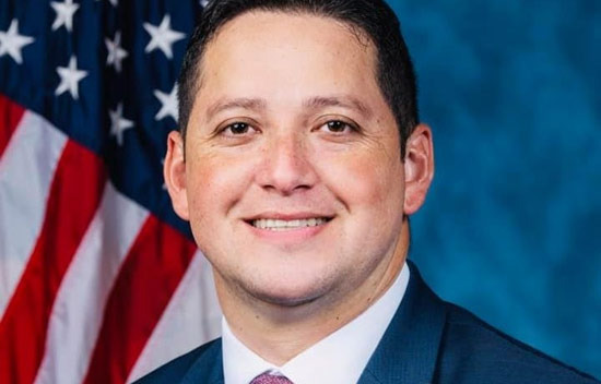 텍사스 공화당 하원의원 Tony Gonzales 결국 사임 발표 - Dallas - 1