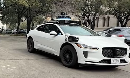 Waymo's Expansion into San Antonio... Is This Really Safe? - San Antonio - 1
