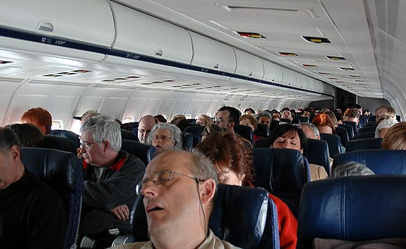 The Era of Google Flights and App Check-Ins: No Empty Seats on Domestic Flights - Dallas - 1