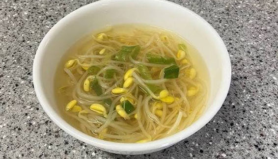 Bean Sprout Soup is Said to Be Good for Hangovers Due to Its Asparagine Content - Dallas - 1