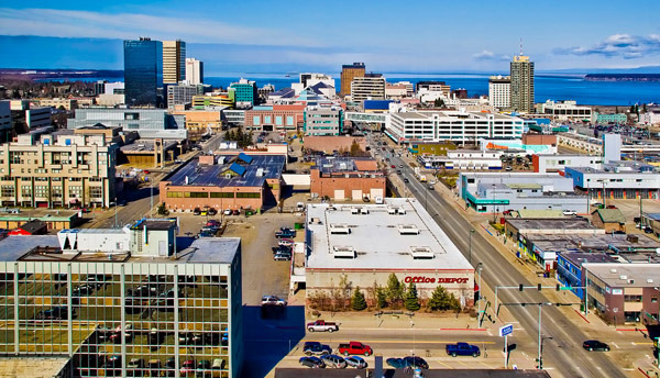 앵커리지 교통. 버스, 자동차, 자전거로 돌아다니기 - Anchorage - 2