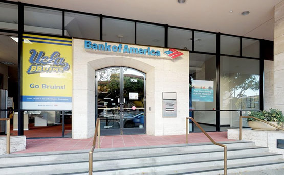 Will the “Restrictions on Banking Transactions for Undocumented Immigrants” Affect the Korean Community? - Los Angeles - 1