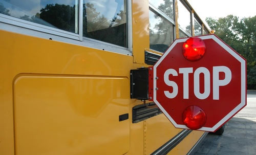 If You Just Pass by a School Bus Stop Sign, You Could Face a Heavy Fine - San Antonio - 1
