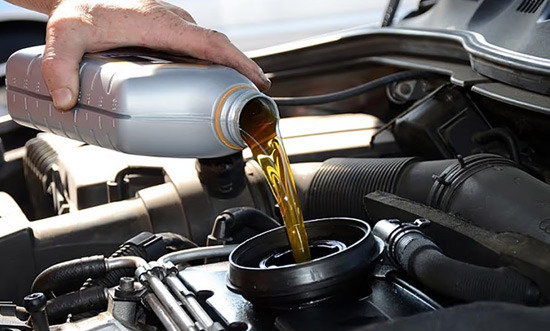For Cars Over 10 Years Old, Engine Oil Maintenance Can Extend Lifespan - Phoenix - 1