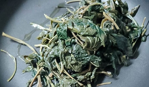 Delicious Chwinamul Salad Recipe That Will Make You Crave Rice! - Honolulu - 3