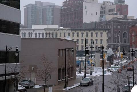 Monthly Average Temperatures and Precipitation in Grand Rapids' Four Seasons - Grand Rapids - 1