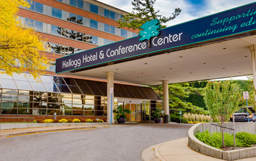 Where to Stay in Lansing? A Closer Look at Two Major Hotels - Lansing - 2