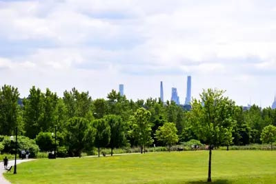 Palisades Parks: A Green Breath for a Small Town - Palisades Park - 1