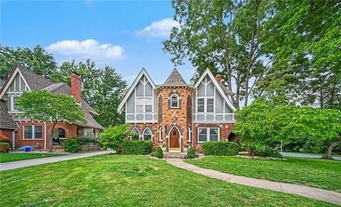 Kansas City Average Housing Price Overview (Based on 2025) - Kansas City - 2