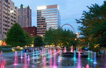 Attractions in St. Louis: Must-See Spots for First-Time Visitors - Saint Louis - 1