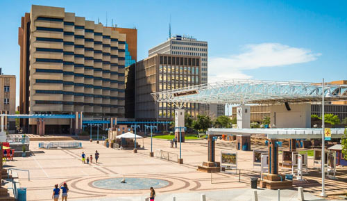 Where to Shop in Albuquerque? A Guide from Malls to Farmers Markets - Albuquerque - 1