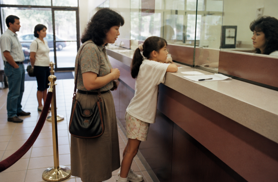 The Immigrant Second Generation Who Interpreted for Their Mothers: The Weight of Being a 'Language Broker' - Lansdale - 1