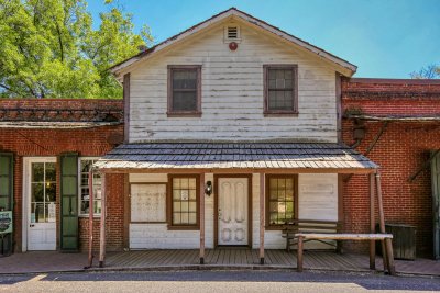 2026 Columbia Housing Median Price 1,883 - Is Now the Right Time to Buy? - Columbia - 1
