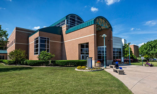 Let's Learn About the Three Universities in Arlington and What Makes Them Different - Arlington - 2