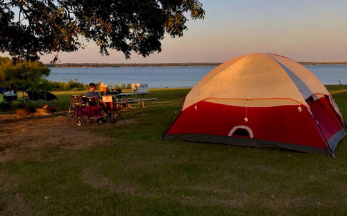 Camping Near Irving: A Guide to Your Options - Irving - 1