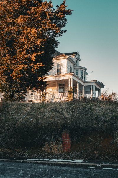 The median home price in Burke, VA for 2026 is approximately 2,000 and shows stability - Burke - 1