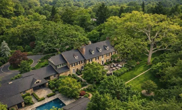 Fairfax County Luxury Neighborhoods: Where Are the Truly Expensive Areas? - Fairfax - 2