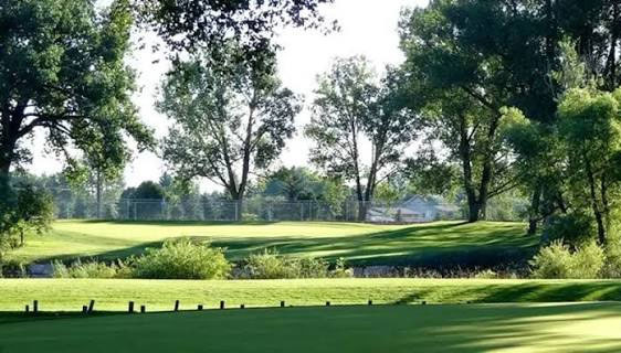 Two Golf Courses in Cheyenne: A Look at Green Fees and Courses - Cheyenne - 1