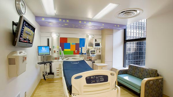 시더스-사이나이 병원, LA 최고 의료 기관 - Los Angeles - 2