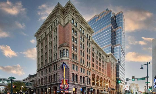Largest Hotel in Pennsylvania: Philadelphia Marriott Downtown - Philadelphia - 1