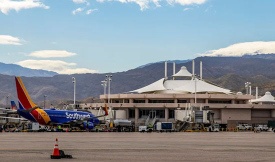 Four Airports Near Riverside: Which One is Better to Fly From? - Riverside - 2