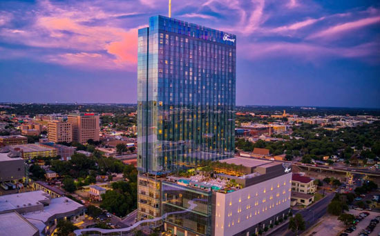 Two Largest Hotels in Austin: What Sets Them Apart? - Austin - 1