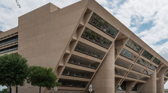 Dallas City Hall, a Historic Administrative Building Designed by I.M. Pei - Dallas - 1