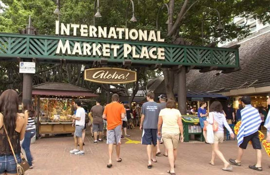 Is It True That Prices in Hawaii Rise When Tourists Flood In? - Honolulu - 2