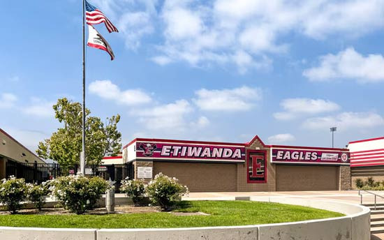 에티완다 지역 공립 고교, Etiwanda High School - Rancho Cucamonga - 1