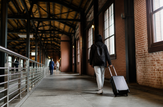 How to Get to Tacoma Sea-Tac Airport and Train Station Transfers - Tacoma - 1