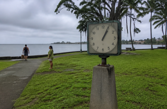 The Day a 10,000 km Away Chile Earthquake Hit Hilo: Lessons from a Stopped Clock - Hilo - 1