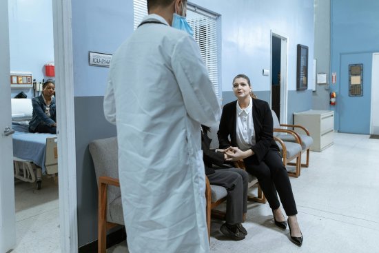 산타모니카 주민이 자주 찾는 시더스-사이나이 메디컬 센터 - Santa Monica - 1