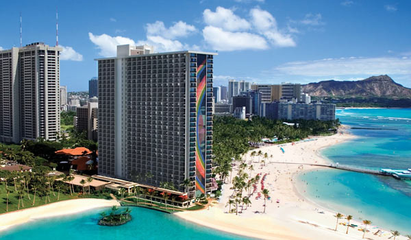 Hilton Hawaiian Village, the Largest Resort Hotel in Honolulu - Honolulu - 1