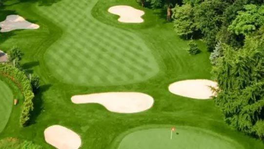 Evaluating the Best Golf Courses Near Flushing - Flushing - 1