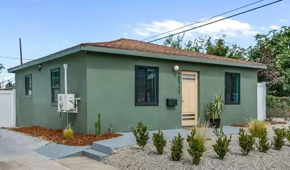 Affordable Living Areas in Downey: Budget-Friendly Choices - Downey - 1