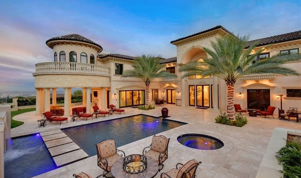 Where are the Affluent Neighborhoods in Chino? A Summary of Luxury Residences - Chino - 1
