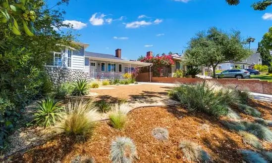 Burbank Senior Living Information (Ages 60 and Up) - Burbank - 1