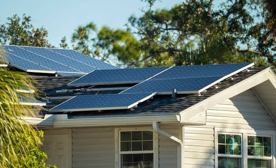 Ways to Save on Summer Electricity Bills in Palm Springs - Palm Springs - 1