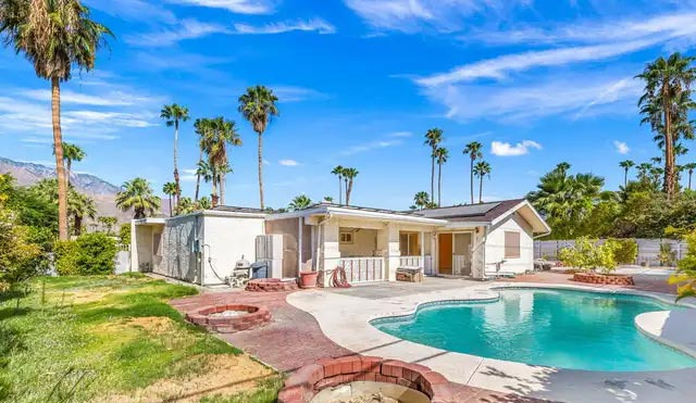 Phone Numbers and Essential Contacts in the Palm Springs Area - Palm Springs - 1