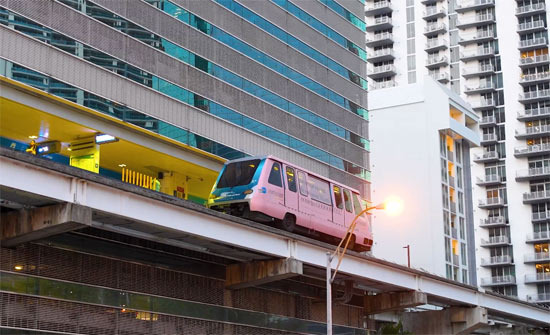 Miami Transportation: It's Quite Difficult Without a Car - Miami - 1