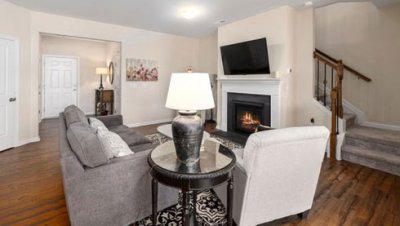 Differences Between New and Established Apartments in Duluth - Duluth - 1